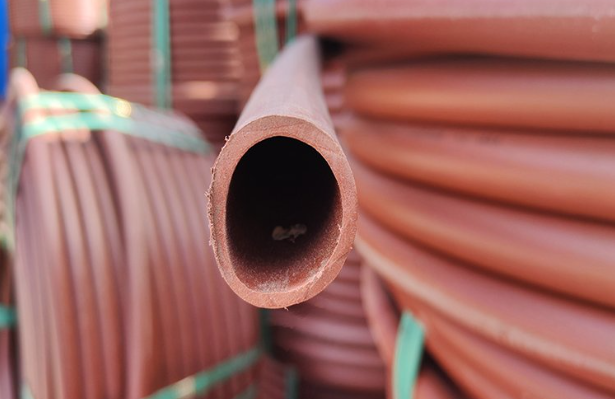 乌苏电力行业使用的RPE阻燃穿线管有哪些标准？